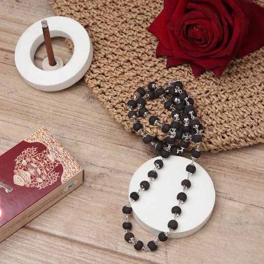 Karungali Necklace For Meditation & Focus With Silver Cap Necklace